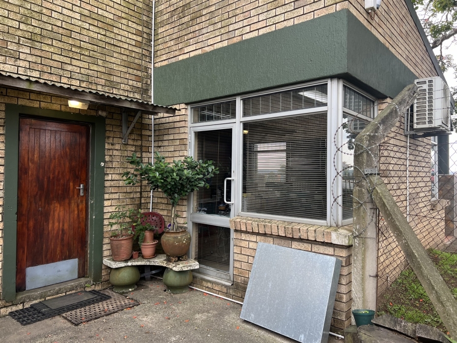 Commercial Property for Sale in Woodbrook Eastern Cape